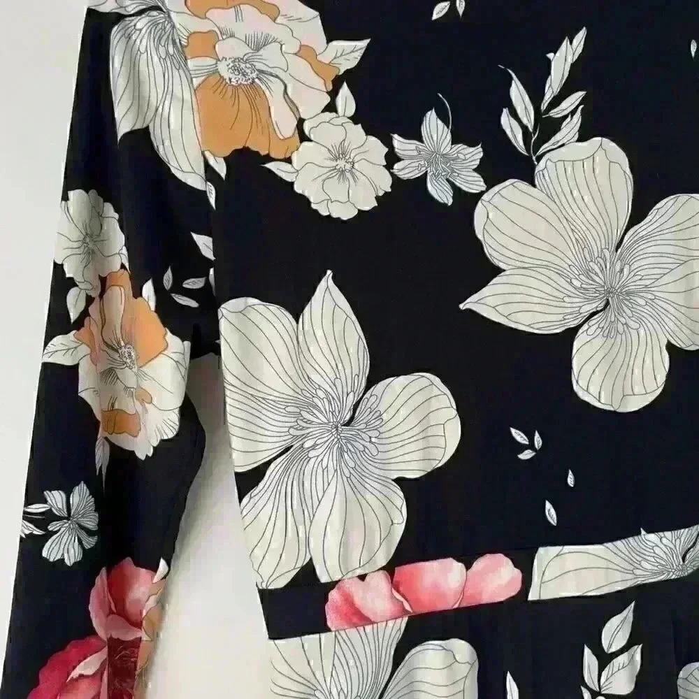 Vintage Style Navy Floral Dress - Picture 5 of 12